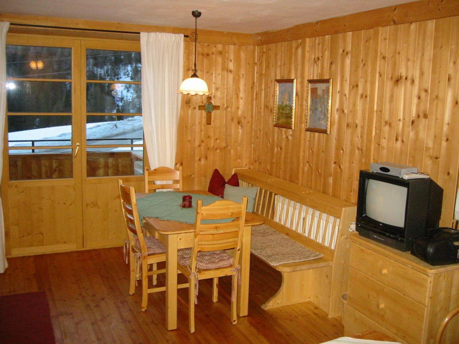Haus Ursula Apartment คัลส์ อัม โกรสส์กล็อคเนอร์ ภายนอก รูปภาพ
