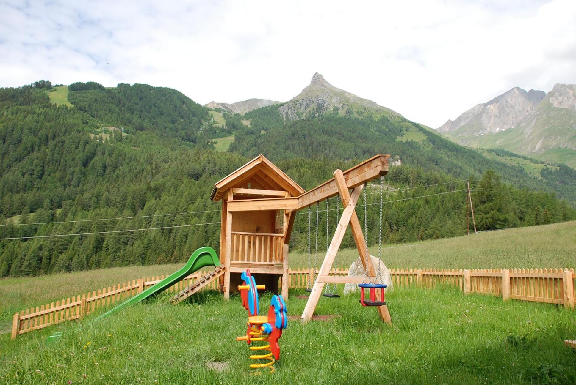 Haus Ursula Apartment คัลส์ อัม โกรสส์กล็อคเนอร์ ภายนอก รูปภาพ